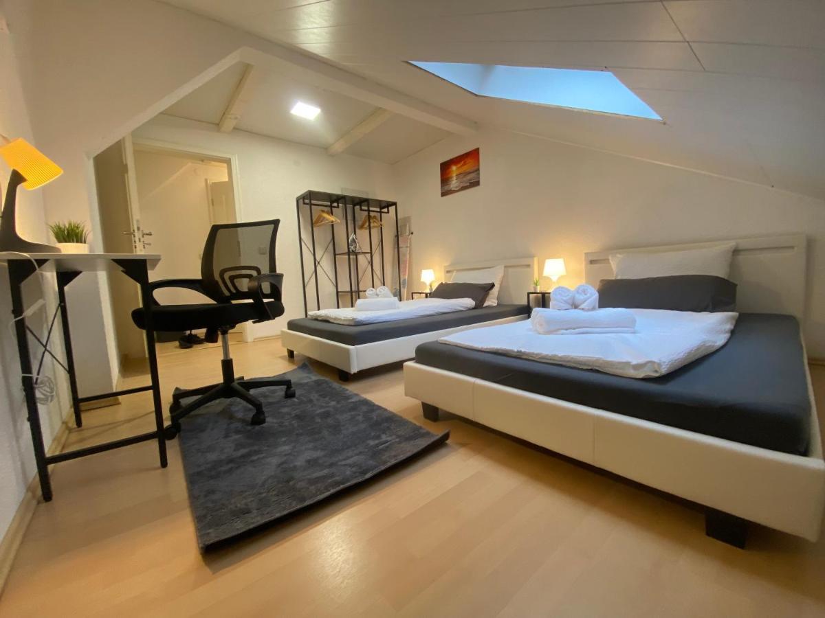 Deluxe Business Suite Mit Netflix Premium & Parkplatz, Zentral Zu Audi & Schwarz Gruppe With 2 Bedrooms Bad Friedrichshall Εξωτερικό φωτογραφία
